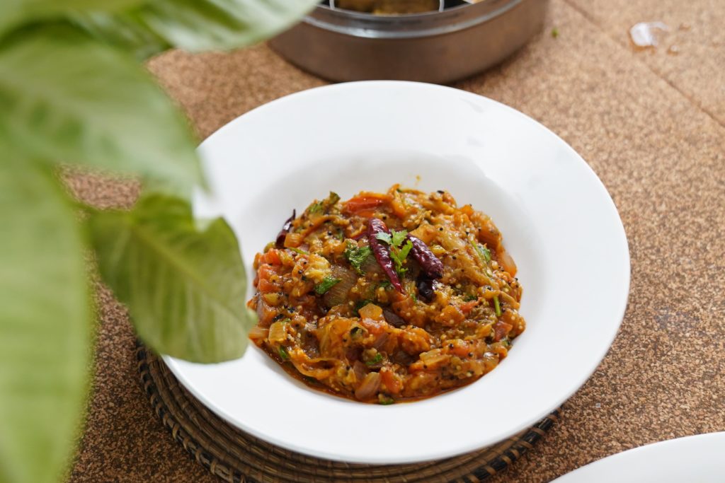 Baingan Fry with Coriander on PMC Hindi Buddha Foods